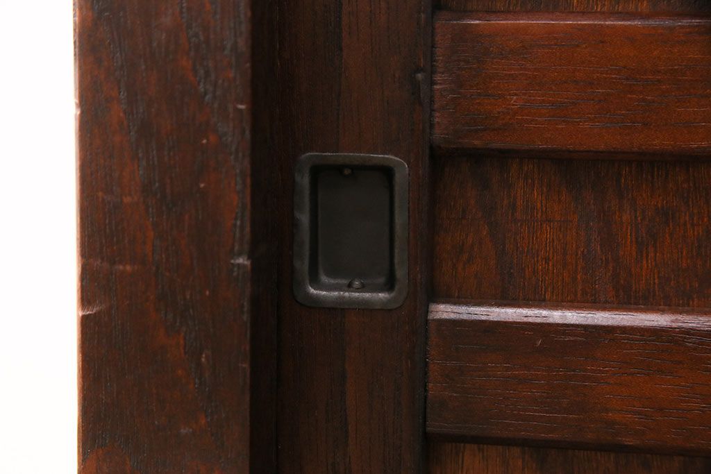 中古　美品　国産　手造り家具　民芸城山　伝統車付きタンス　日本の伝統美が詰まった車箪笥(定価約60万円)(衣装箪笥、和タンス、引き出し)(R-049539)