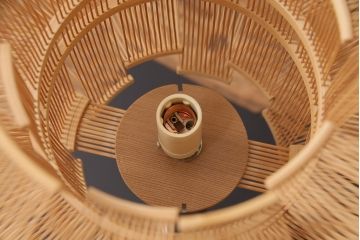 新古品　展示品　Hokore(誇れ)　希少な絶版品!繊細な竹細工が見事なスタンドライト(スタンド照明、フロアライト)(定価約95000円)(R-049540)