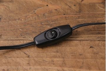 新古品　展示品　Hokore(誇れ)　希少な絶版品!繊細な竹細工が見事なスタンドライト(スタンド照明、フロアライト)(定価約95000円)(R-049540)