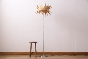 中古　展示品　未使用品　Hanabi-f　花火をモチーフにしたお洒落なスタンドライト(スタンド照明、フロアスタンド)(定価約75000円)(R-049542)