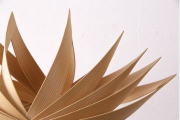 中古　展示品　未使用品　Hanabi-f　花火をモチーフにしたお洒落なスタンドライト(スタンド照明、フロアスタンド)(定価約75000円)(R-049542)