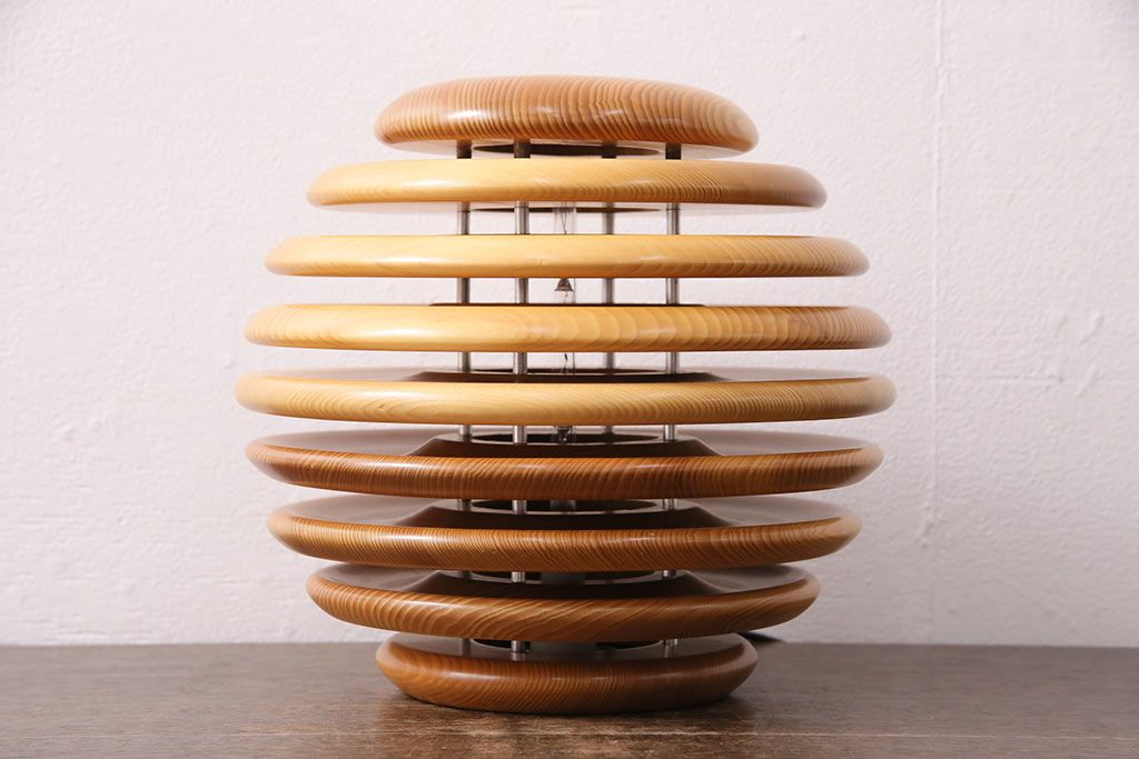 新古　未使用展示品　未使用　照明作家　谷俊幸作　MOCORO(モコロ)　個性的なデザインが目を引くスタンド照明(スタンドライト、卓上照明)(定価約42000円)(R-049544)