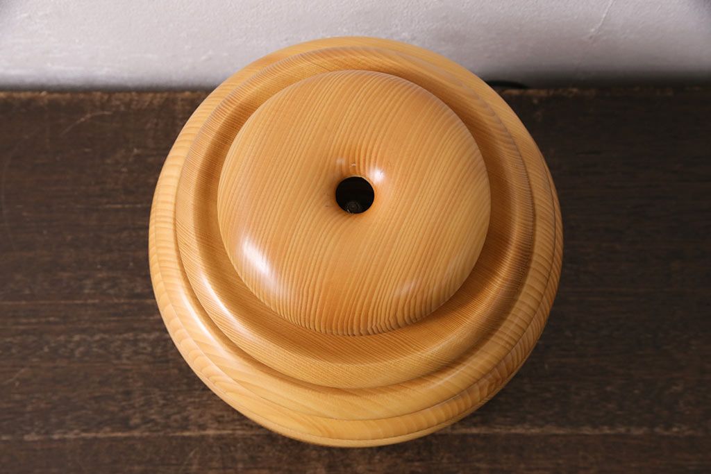 新古　未使用展示品　未使用　照明作家　谷俊幸作　MOCORO(モコロ)　個性的なデザインが目を引くスタンド照明(スタンドライト、卓上照明)(定価約42000円)(R-049544)