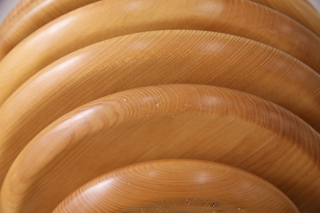 新古　未使用展示品　未使用　照明作家　谷俊幸作　MOCORO(モコロ)　個性的なデザインが目を引くスタンド照明(スタンドライト、卓上照明)(定価約42000円)(R-049544)