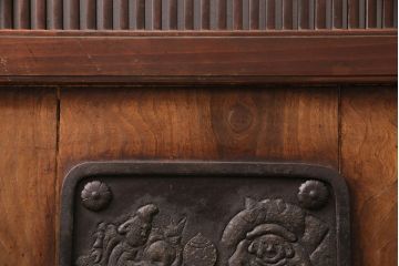 アンティーク建具　腰板ケヤキ材・その他ヒノキ材　明治期の古い蔵戸(格子戸、玄関戸、引き戸、建具)(R-049547)