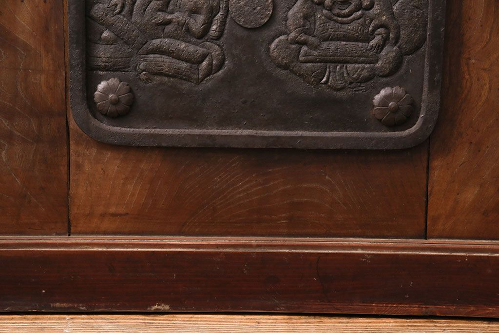 アンティーク建具　腰板ケヤキ材・その他ヒノキ材　明治期の古い蔵戸(格子戸、玄関戸、引き戸、建具)(R-049547)