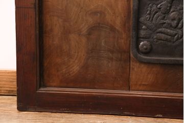 アンティーク建具　腰板ケヤキ材・その他ヒノキ材　明治期の古い蔵戸(格子戸、玄関戸、引き戸、建具)(R-049547)