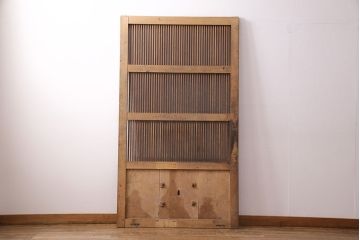 アンティーク建具　腰板ケヤキ材・その他ヒノキ材　明治期の古い蔵戸(格子戸、玄関戸、引き戸、建具)(R-049547)