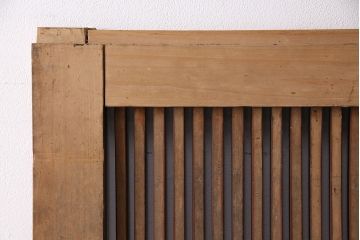 アンティーク建具　腰板ケヤキ材・その他ヒノキ材　明治期の古い蔵戸(格子戸、玄関戸、引き戸、建具)(R-049547)