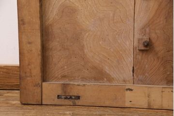 アンティーク建具　腰板ケヤキ材・その他ヒノキ材　明治期の古い蔵戸(格子戸、玄関戸、引き戸、建具)(R-049547)