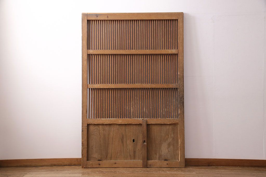 アンティーク建具　腰板ケヤキ材・枠ヒノキ材　明治期の古い蔵戸(格子戸、玄関戸、引き戸、建具)(R-049548)