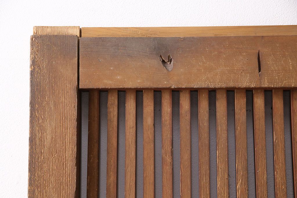 アンティーク建具　腰板ケヤキ材・枠ヒノキ材　明治期の古い蔵戸(格子戸、玄関戸、引き戸、建具)(R-049548)