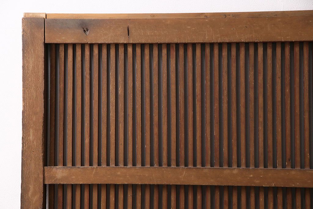 アンティーク建具　腰板ケヤキ材・枠ヒノキ材　明治期の古い蔵戸(格子戸、玄関戸、引き戸、建具)(R-049548)