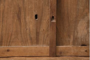 アンティーク建具　腰板ケヤキ材・枠ヒノキ材　明治期の古い蔵戸(格子戸、玄関戸、引き戸、建具)(R-049548)