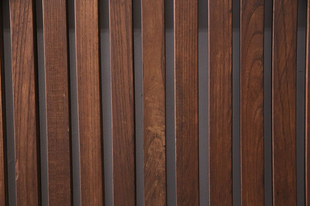 アンティーク建具　総ケヤキ材　凝ったデザインの珍しい蔵戸(格子戸、玄関戸、引き戸、建具)(R-049550)