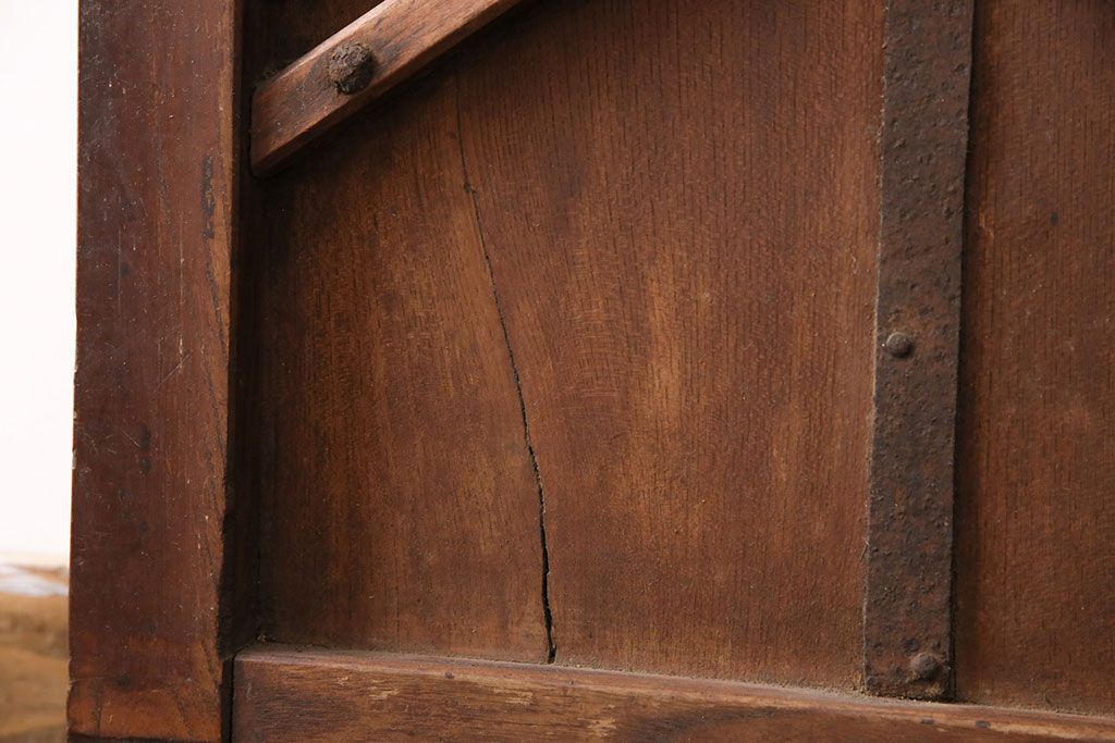 アンティーク建具　総ケヤキ材　凝ったデザインの珍しい蔵戸(格子戸、玄関戸、引き戸、建具)(R-049550)