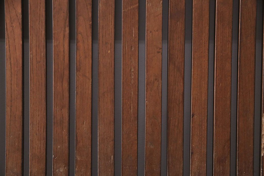 アンティーク建具　総ケヤキ材　凝ったデザインの珍しい蔵戸(格子戸、玄関戸、引き戸、建具)(R-049550)