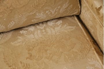 中古　DREXEL HERITAGE(ドレクセルヘリテイジ)　優雅なくつろぎのひとときを演出する3シートクッションソファ(3人掛け)(R-049551)