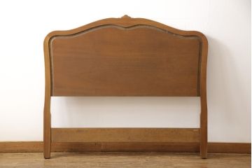 中古　DREXEL HERITAGE(ドレクセルヘリテージ)　Touraine(ツーレイン)　猫脚のデザインがアクセントのベッド(シングル、セミダブル)(定価約80万円)(R-049555)