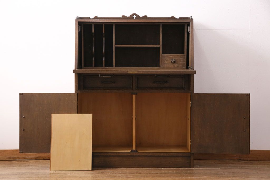 中古　美品　永田良介商店製　幾何学模様が目を引く!クラシカルな雰囲気を醸しだすライティングビューロー(簿記机、在宅ワーク、在宅用ワークデスク)(定価約54万円)(R-049567)