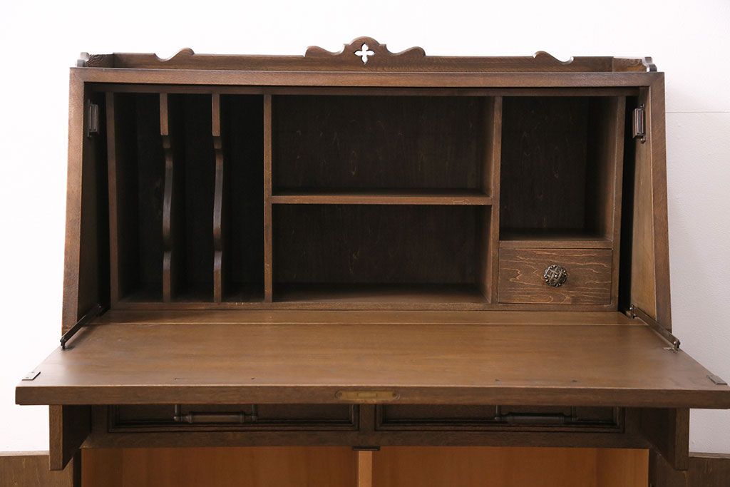 中古　美品　永田良介商店製　幾何学模様が目を引く!クラシカルな雰囲気を醸しだすライティングビューロー(簿記机、在宅ワーク、在宅用ワークデスク)(定価約54万円)(R-049567)