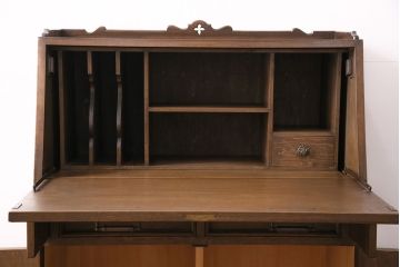 中古　美品　永田良介商店製　幾何学模様が目を引く!クラシカルな雰囲気を醸しだすライティングビューロー(簿記机、在宅ワーク、在宅用ワークデスク)(定価約54万円)(R-049567)