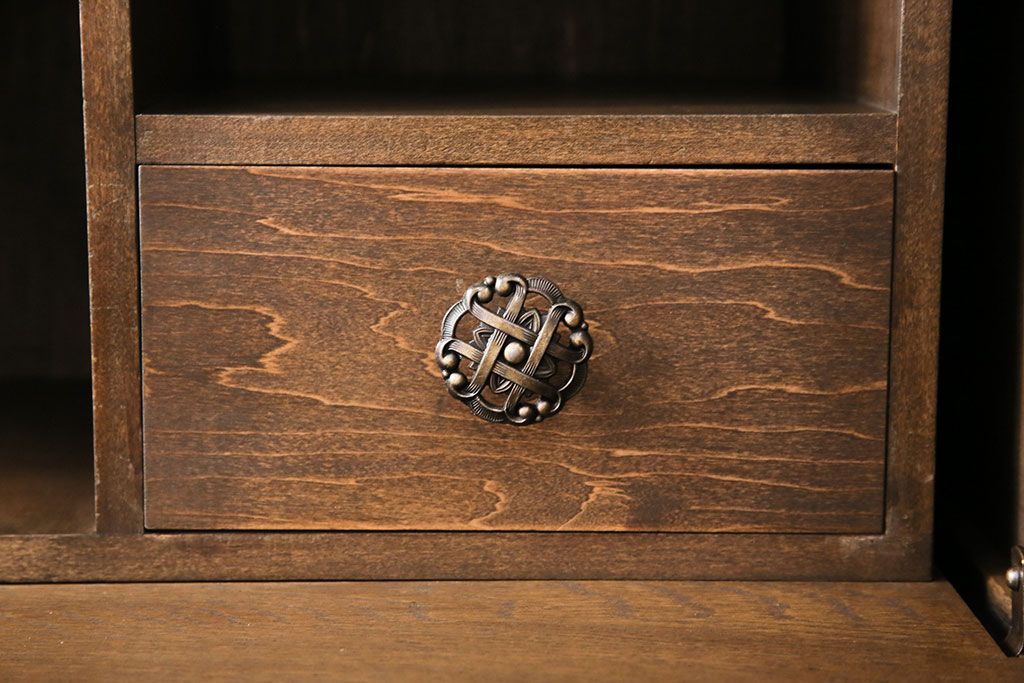 中古　美品　永田良介商店製　幾何学模様が目を引く!クラシカルな雰囲気を醸しだすライティングビューロー(簿記机、在宅ワーク、在宅用ワークデスク)(定価約54万円)(R-049567)