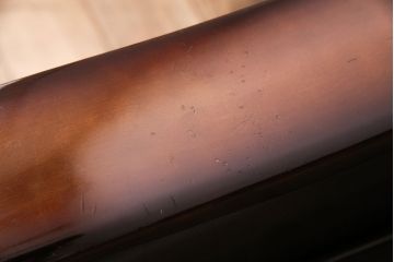 ビンテージ家具　カリモク家具(karimoku)　渋い雰囲気が格好良い!昭和レトロな佇まいが魅力の3人掛けソファ(アームソファ、ヴィンテージ)(R-049570)