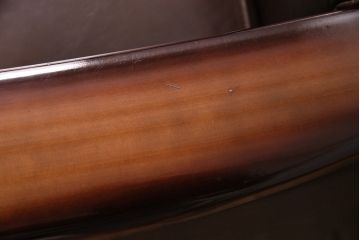 ビンテージ家具　カリモク家具(karimoku)　渋い雰囲気が格好良い!昭和レトロな佇まいが魅力の3人掛けソファ(アームソファ、ヴィンテージ)(R-049570)