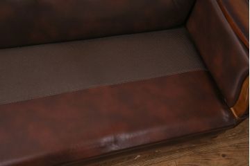 ビンテージ家具　カリモク家具(karimoku)　渋い雰囲気が格好良い!昭和レトロな佇まいが魅力の3人掛けソファ(アームソファ、ヴィンテージ)(R-049570)