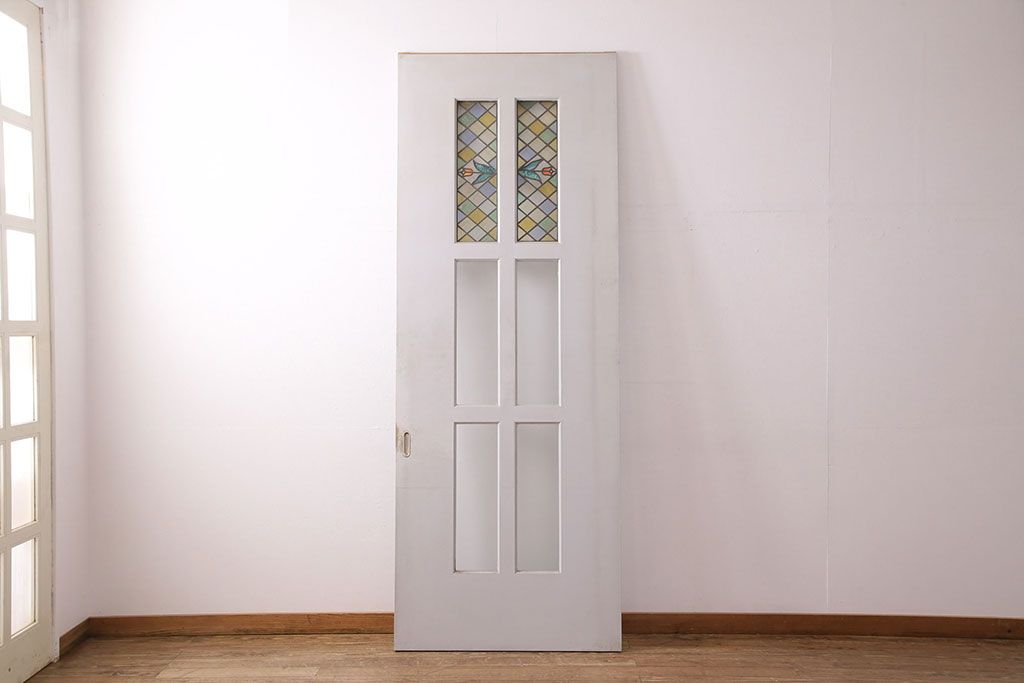 中古建具　アンティークのステンドグラスをはめ込んだ大きな引き戸1枚　(R-049574)