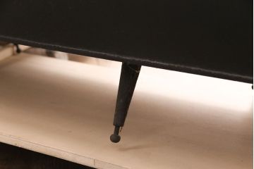 和製アンティーク　ナラ材　激レアデザイン!　斜めL字型のガラスケース(ショーケース、陳列棚)(R-049580)