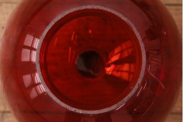 アンティーク照明　インパクトのあるインテリアに!真っ赤なガラスが印象的なウォールランプ(壁掛け照明)(R-049582)