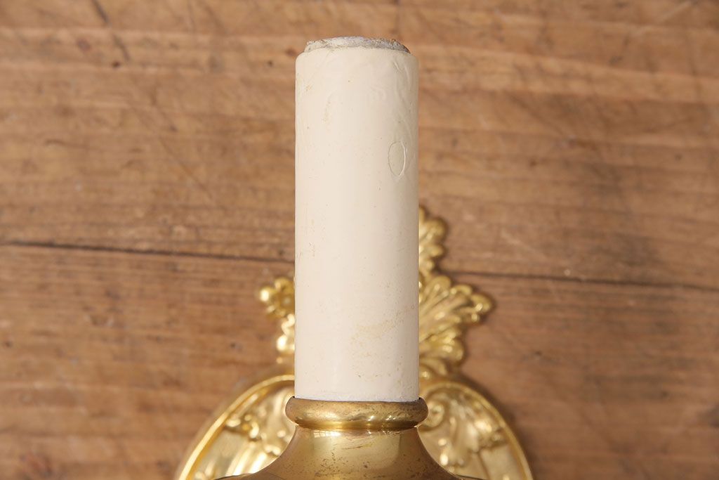 中古　イギリス風　キャンドルのようなデザインが魅力!エレガントな雰囲気を醸しだす壁掛け照明(ウォールランプ、壁付け照明)(R-049584)