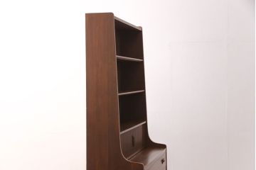 北欧ヴィンテージ　デンマーク製　チーク材　蛇腹シャッターがお洒落なキャビネット(収納棚、飾り棚、ビンテージ)(R-049591)