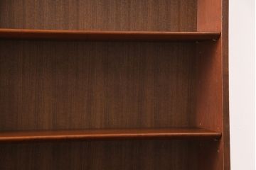 北欧ヴィンテージ　デンマーク製　チーク材　蛇腹シャッターがお洒落なキャビネット(収納棚、飾り棚、ビンテージ)(R-049591)
