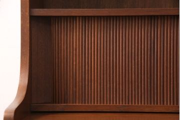 北欧ヴィンテージ　デンマーク製　チーク材　蛇腹シャッターがお洒落なキャビネット(収納棚、飾り棚、ビンテージ)(R-049591)