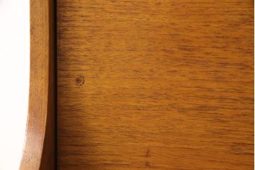 ビンテージ家具　北欧ヴィンテージ　木のぬくもりが優しい雰囲気を醸し出すチーク材製ライティングビューロー(ワークデスク、簿記机、在宅ワーク、在宅用引き出し)(R-049593)