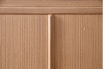 中古　国産　蒔絵・螺鈿入り　上質な和の空間を演出する高級総桐箪笥(並厚、着物箪笥、衣装箪笥、和タンス、桐たんす)(定価約98万円)(R-049595)