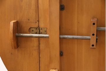 ヴィンテージ家具　イギリス　ERCOL(アーコール)　エルム材　ウィンザードロップリーフテーブル(バタフライテーブル、ラウンドテーブル、ビンテージ)(R-049596)