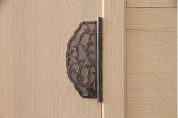 展示品　美品　伝統工芸　収納力抜群!気品あふれる佇まいが魅力の加茂総桐箪笥(総桐たんす、着物タンス、引き出し、並厚)(定価約140万円)(R-049600)