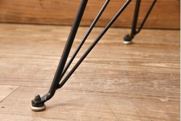 中古　MODERNICA(モダニカ)　CHARLES EAMES　ワイヤーレッグと爽やかなカラーが目を惹くシェルチェア(椅子、サイドチェア、ダイニングチェア)(R-049602)