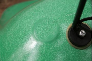 中古　MODERNICA(モダニカ)　CHARLES EAMES　ワイヤーレッグと爽やかなカラーが目を惹くシェルチェア(椅子、サイドチェア、ダイニングチェア)(R-049602)