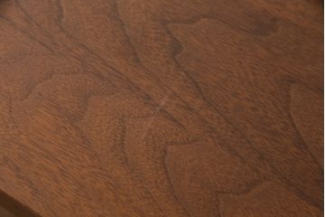 中古　ブランド家具　ウォールナット・ムク材　木のぬくもりあふれるダイニングテーブル(食卓)(R-049610)