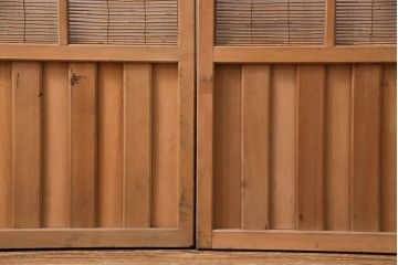 アンティーク建具　雲と風をイメージした透かし彫りがおしゃれな御簾戸2枚セット(簾戸、簀戸、葭戸、夏障子、すど、葦戸)(R-049620)