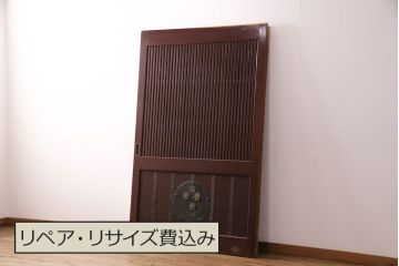 アンティーク建具　美品　ヒノキ材　漆の艶が美しい富山県産の蔵戸(玄関戸、引き戸、建具)(R-049627)