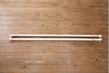 アンティーク家具　フランスアンティーク　ガーリーな空間づくりにおすすめなベッドフレーム(飾り棚、陳列棚、シングル)(R-049630)