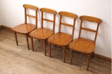 中古　美品　横浜クラシック家具　ダニエル(daniel)　ダイニングチェア4脚セット(椅子、板座チェア)(R-049636)