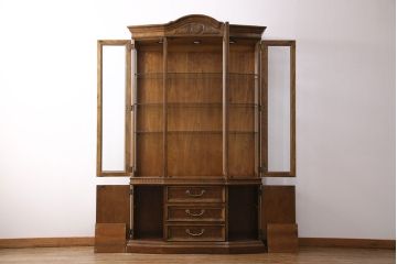 中古　美品　DREXEL HERITAGE(ドレクセルヘリテイジ)　TRYON MANOR(トライオンメナー)　格調高い佇まいが魅力の飾り棚(キャビネット、食器棚、収納棚)(定価約98万円)(R-049640)