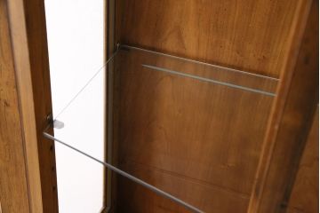 中古　美品　DREXEL HERITAGE(ドレクセルヘリテイジ)　TRYON MANOR(トライオンメナー)　格調高い佇まいが魅力の飾り棚(キャビネット、食器棚、収納棚)(定価約98万円)(R-049640)